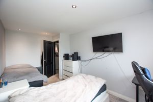 Bedroom- click for photo gallery